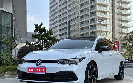 Volkswagen Golf VIII, 2023 год, 1 932 978 рублей, 1 фотография