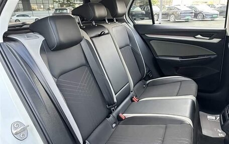 Volkswagen Golf VIII, 2023 год, 1 932 978 рублей, 13 фотография