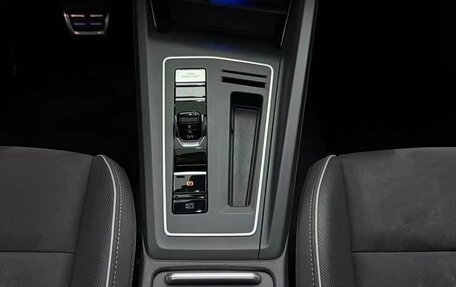 Volkswagen Golf VIII, 2023 год, 1 810 600 рублей, 13 фотография