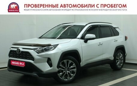 Toyota RAV4, 2021 год, 3 450 000 рублей, 1 фотография
