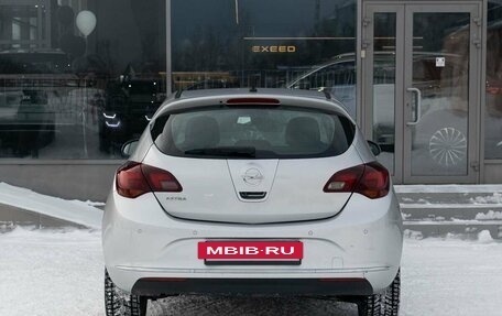 Opel Astra J, 2014 год, 950 000 рублей, 6 фотография