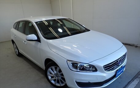 Volvo V60 I, 2017 год, 1 300 000 рублей, 2 фотография