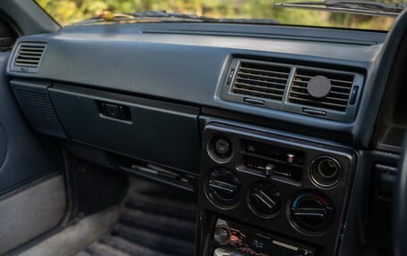 Toyota Carina, 1984 год, 800 000 рублей, 5 фотография