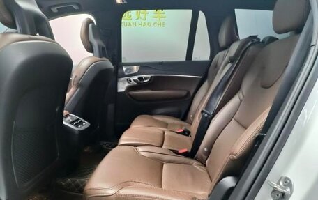 Volvo XC90 II рестайлинг, 2022 год, 5 580 000 рублей, 13 фотография