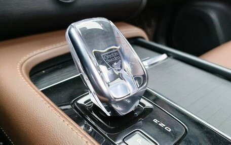 Volvo XC90 II рестайлинг, 2022 год, 5 580 000 рублей, 11 фотография