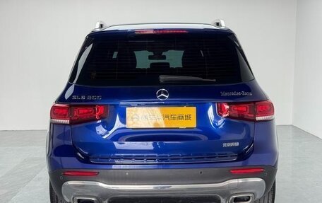 Mercedes-Benz GLB, 2022 год, 2 090 000 рублей, 4 фотография