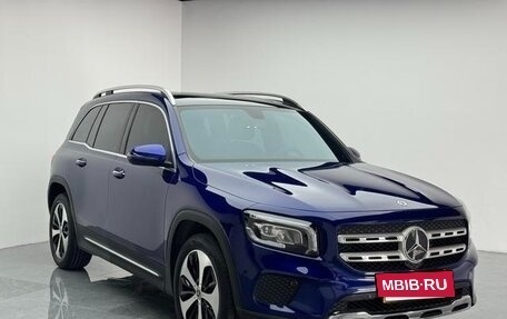 Mercedes-Benz GLB, 2022 год, 2 090 000 рублей, 3 фотография
