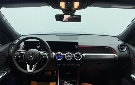 Mercedes-Benz GLB, 2022 год, 2 090 000 рублей, 7 фотография