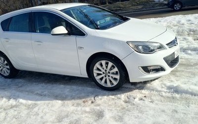 Opel Astra J, 2013 год, 725 000 рублей, 1 фотография