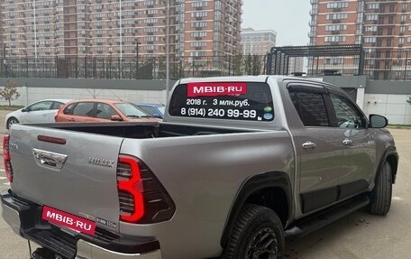 Toyota Hilux VIII, 2018 год, 2 999 999 рублей, 2 фотография