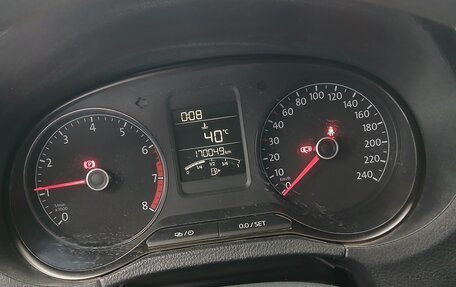 Volkswagen Polo VI (EU Market), 2018 год, 700 000 рублей, 6 фотография