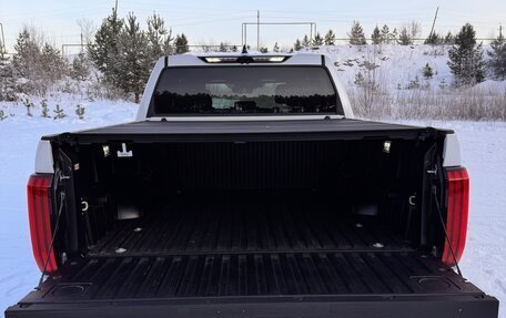 Toyota Tundra, 2024 год, 9 900 000 рублей, 10 фотография