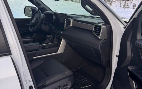 Toyota Tundra, 2024 год, 9 900 000 рублей, 15 фотография