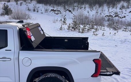 Toyota Tundra, 2024 год, 9 900 000 рублей, 12 фотография