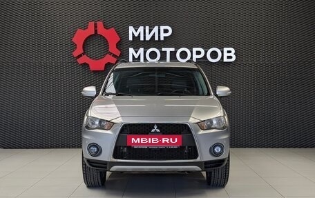 Mitsubishi Outlander III рестайлинг 3, 2011 год, 1 200 000 рублей, 2 фотография