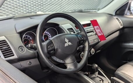 Mitsubishi Outlander III рестайлинг 3, 2011 год, 1 200 000 рублей, 8 фотография