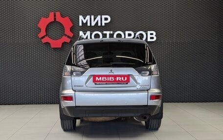 Mitsubishi Outlander III рестайлинг 3, 2011 год, 1 200 000 рублей, 5 фотография