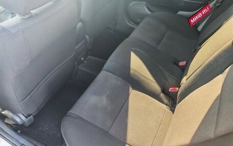 Toyota Avensis III рестайлинг, 2008 год, 800 000 рублей, 7 фотография