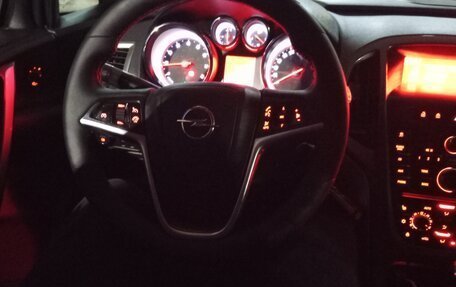 Opel Astra J, 2013 год, 725 000 рублей, 5 фотография