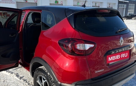 Renault Kaptur I рестайлинг, 2019 год, 1 590 000 рублей, 5 фотография