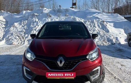 Renault Kaptur I рестайлинг, 2019 год, 1 590 000 рублей, 2 фотография