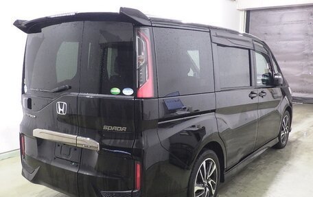 Honda Stepwgn IV, 2021 год, 1 760 000 рублей, 4 фотография