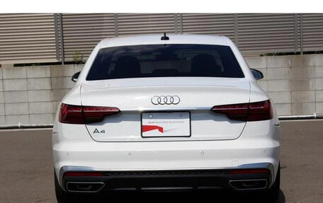 Audi A4, 2022 год, 2 010 000 рублей, 6 фотография