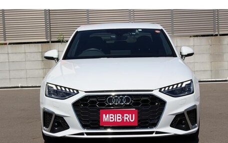 Audi A4, 2022 год, 2 010 000 рублей, 2 фотография