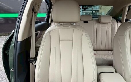 Audi A4, 2022 год, 2 250 000 рублей, 10 фотография