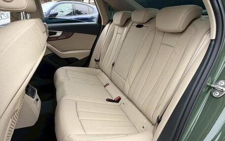 Audi A4, 2022 год, 2 250 000 рублей, 21 фотография