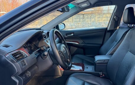 Toyota Camry, 2014 год, 1 850 000 рублей, 10 фотография