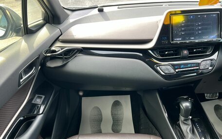 Toyota C-HR I рестайлинг, 2018 год, 2 429 000 рублей, 18 фотография