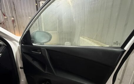 Mazda 3, 2012 год, 800 000 рублей, 9 фотография