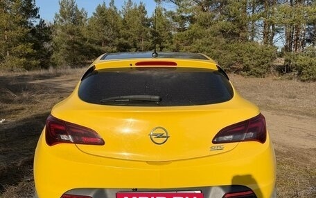 Opel Astra J, 2013 год, 950 000 рублей, 3 фотография