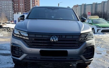 Volkswagen Touareg III, 2022 год, 8 350 000 рублей, 1 фотография