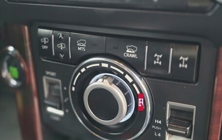 Toyota Land Cruiser Prado 150 рестайлинг 2, 2013 год, 3 999 999 рублей, 30 фотография