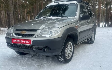 Chevrolet Niva I рестайлинг, 2007 год, 275 000 рублей, 1 фотография