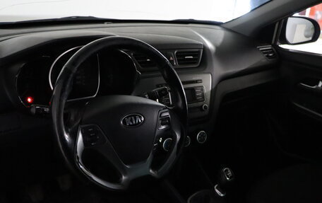 KIA Rio III рестайлинг, 2015 год, 949 990 рублей, 11 фотография