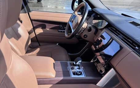 Land Rover Range Rover IV рестайлинг, 2022 год, 5 фотография