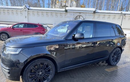 Land Rover Range Rover IV рестайлинг, 2022 год, 4 фотография