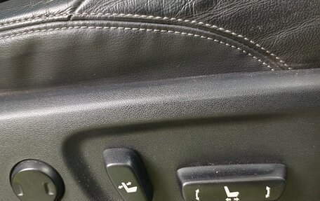 Toyota Land Cruiser Prado 150 рестайлинг 2, 2015 год, 3 550 000 рублей, 10 фотография