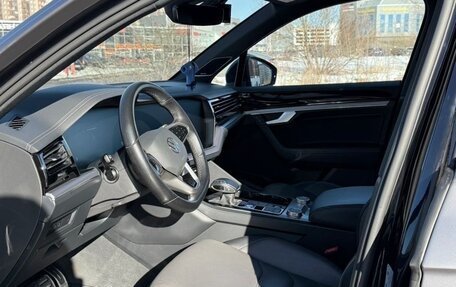 Volkswagen Touareg III, 2022 год, 8 350 000 рублей, 10 фотография