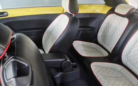 Volkswagen Beetle, 2019 год, 1 480 777 рублей, 8 фотография