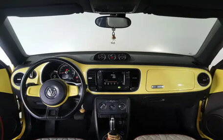 Volkswagen Beetle, 2019 год, 1 480 777 рублей, 10 фотография