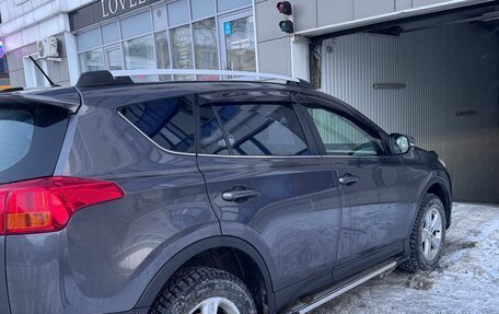 Toyota RAV4, 2013 год, 1 950 000 рублей, 4 фотография