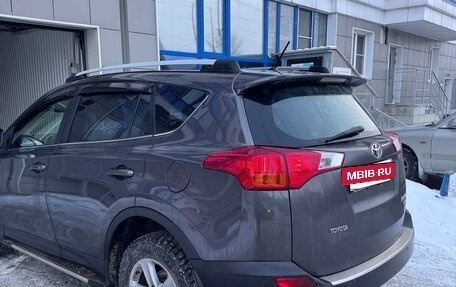 Toyota RAV4, 2013 год, 1 950 000 рублей, 8 фотография