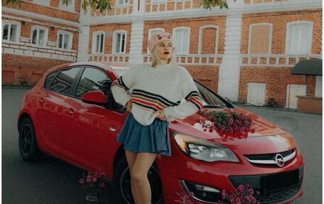 Opel Astra J, 2012 год, 650 000 рублей, 8 фотография