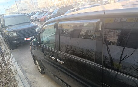 Toyota Voxy II, 2005 год, 850 000 рублей, 8 фотография