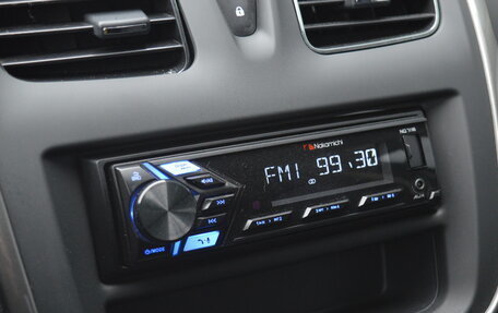 Renault Logan II, 2021 год, 1 200 000 рублей, 8 фотография