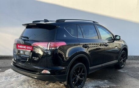 Toyota RAV4, 2018 год, 2 500 000 рублей, 5 фотография
